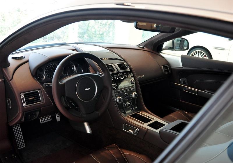 阿斯頓·馬丁 Virage 2012款 6.0 Coupe