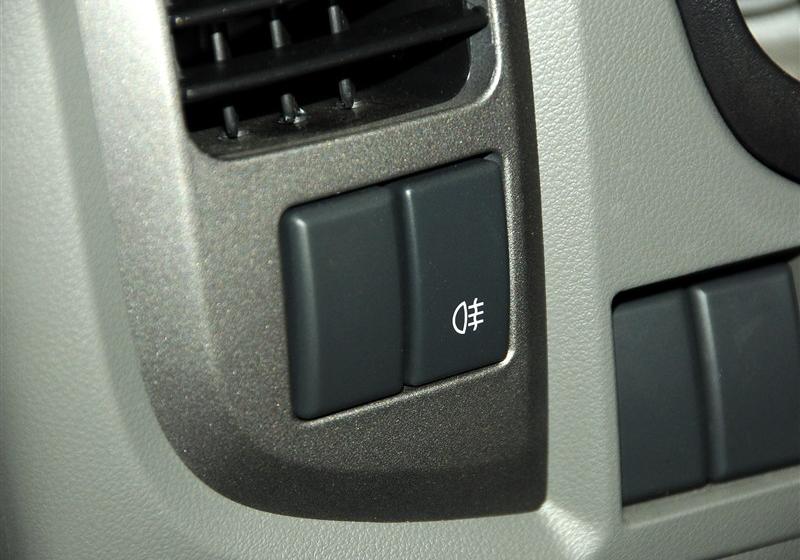 長城汽車 風(fēng)駿3 2011款 2.4L公務(wù)版 豪華型 兩驅(qū)小雙排