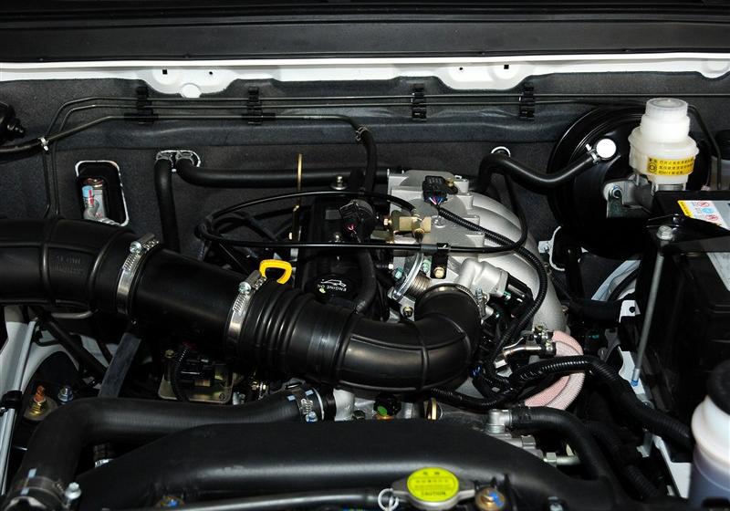 長(zhǎng)城汽車(chē) 風(fēng)駿3 2011款 2.4L公務(wù)版 豪華型 兩驅(qū)小雙排