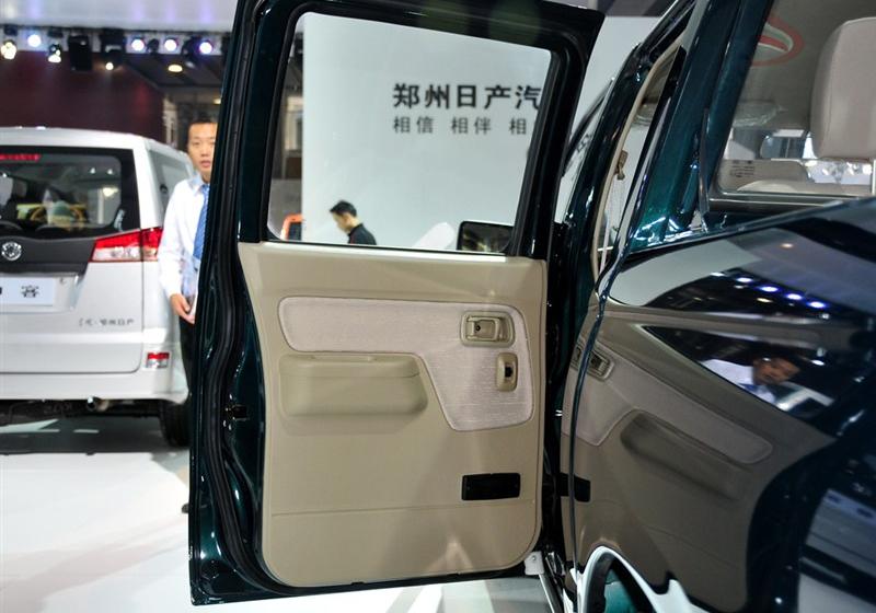 鄭州日產 銳騏皮卡 2010款 2.5L兩驅標準型ZD25TCR