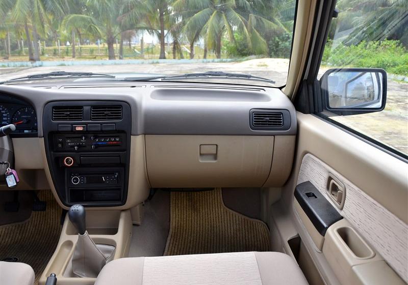 鄭州日產(chǎn) 銳騏皮卡 2010款 3.0L兩驅(qū)標(biāo)準(zhǔn)型ZD30D13-3N