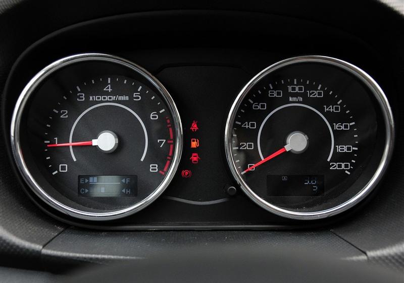 騰翼C20R  2011款 1.5 手動都市型