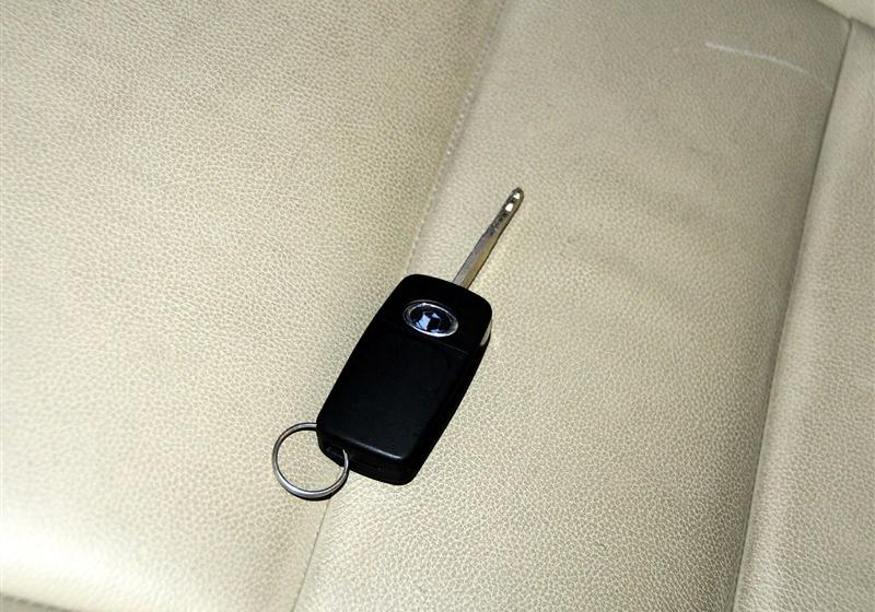 騰翼C50  2012款 1.5T 手動尊貴型