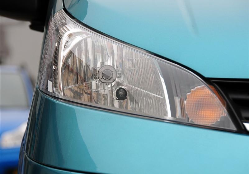 日產NV200  2011款 1.6 尊雅型 223座