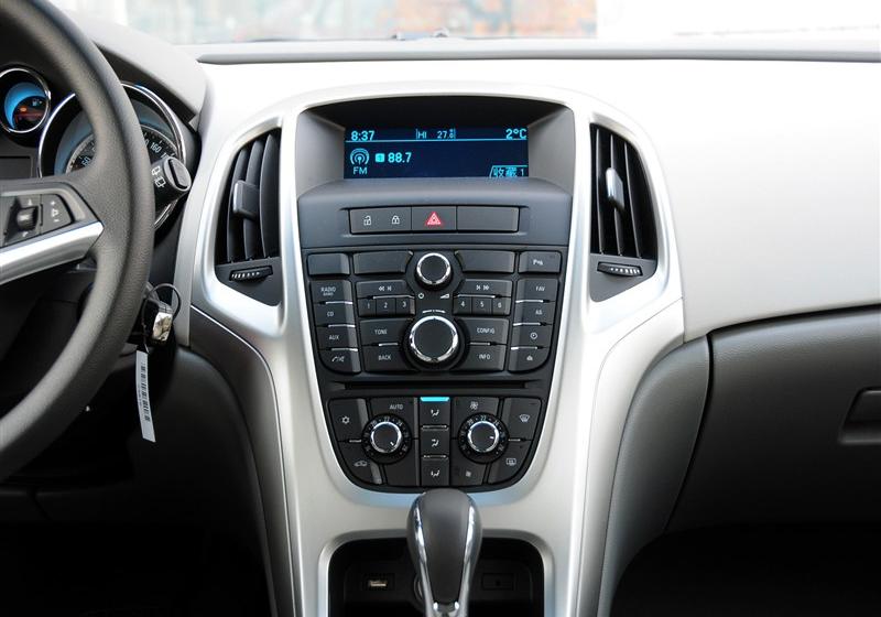 通用別克 英朗 2012款 XT 1.6L 自動(dòng)時(shí)尚版