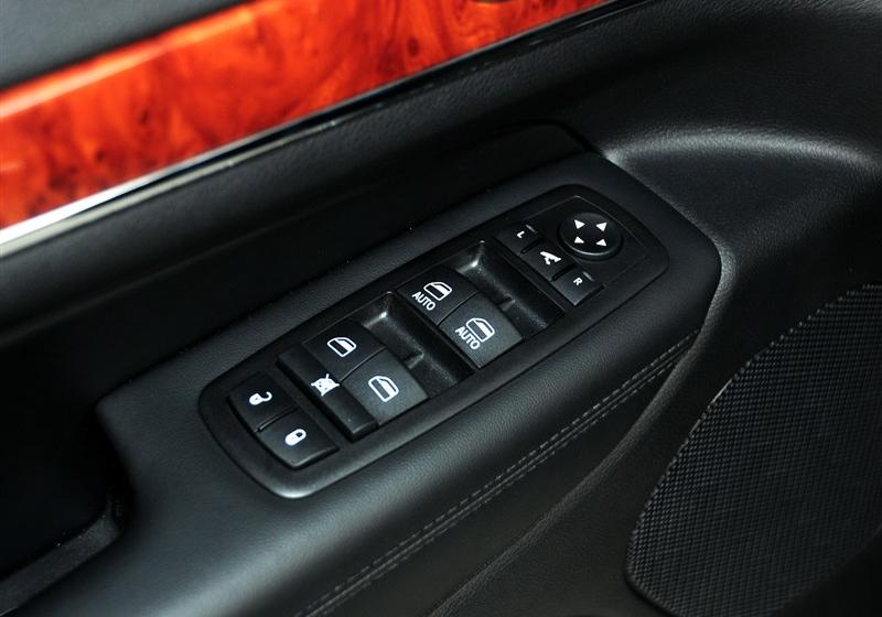 Jeep吉普 大切諾基(進口) 2012款 3.6 旗艦導航版