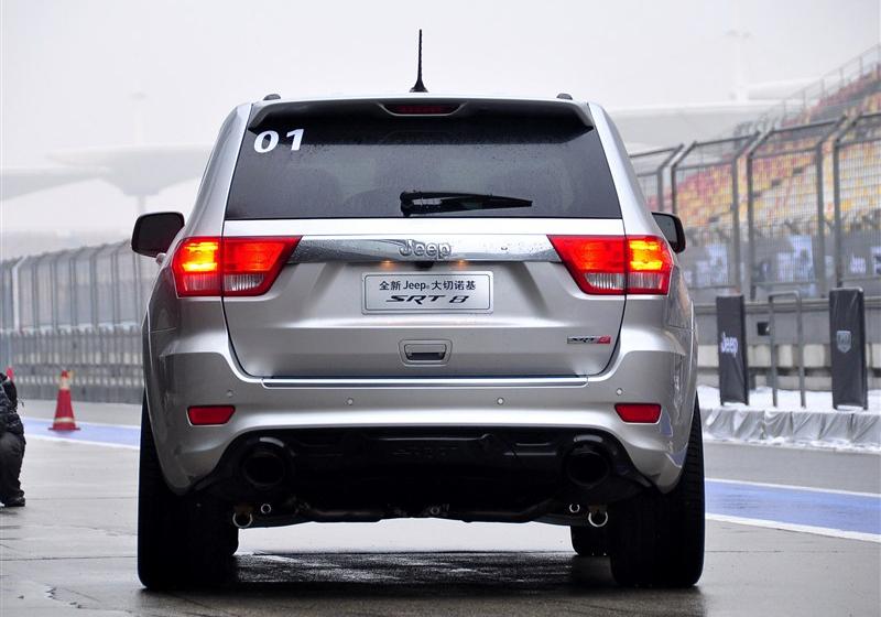 Jeep吉普 大切諾基(進口) 2012款 6.4 SRT8