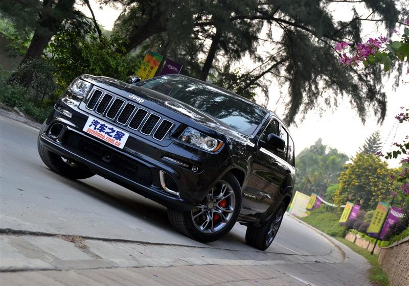 Jeep吉普 大切諾基(進(jìn)口) 2012款 6.4 SRT8
