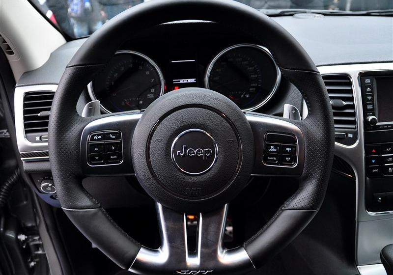 Jeep吉普 大切諾基(進口) 2012款 6.4 SRT8