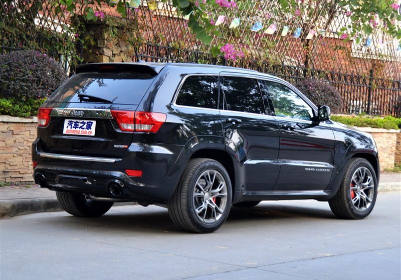 大切諾基(進(jìn)口)  2012款 6.4 SRT8