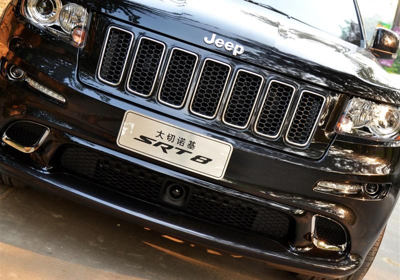 大切諾基(進(jìn)口)  2012款 6.4 SRT8