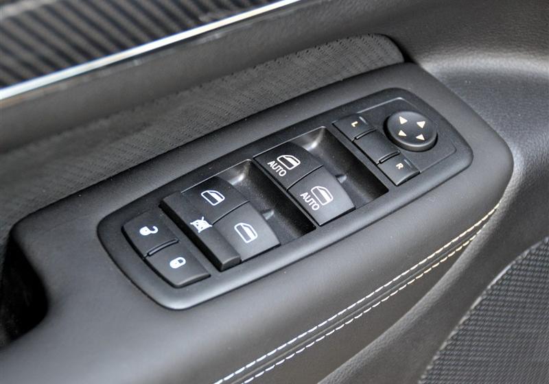 大切諾基(進口)  2012款 6.4 SRT8