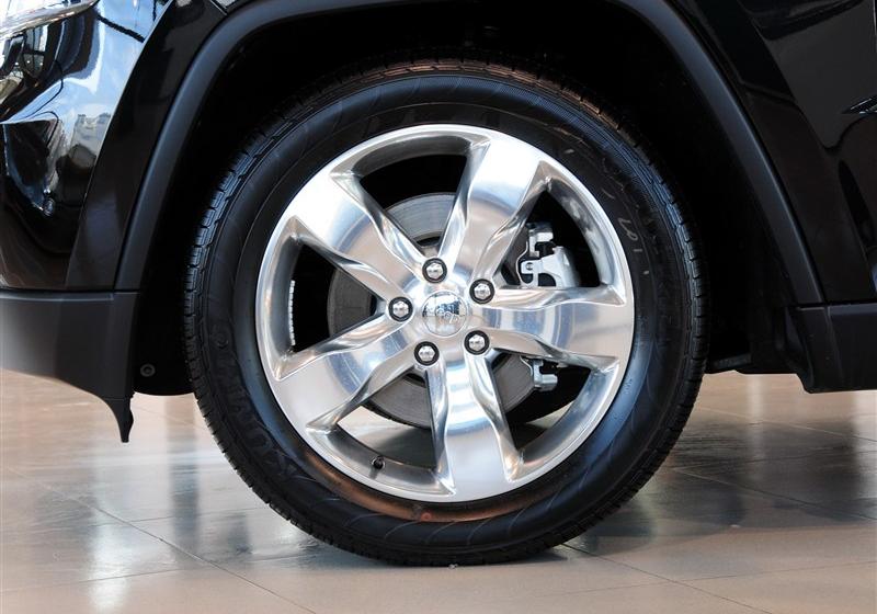 大切諾基(進(jìn)口)  2012款 3.6 旗艦尊崇版