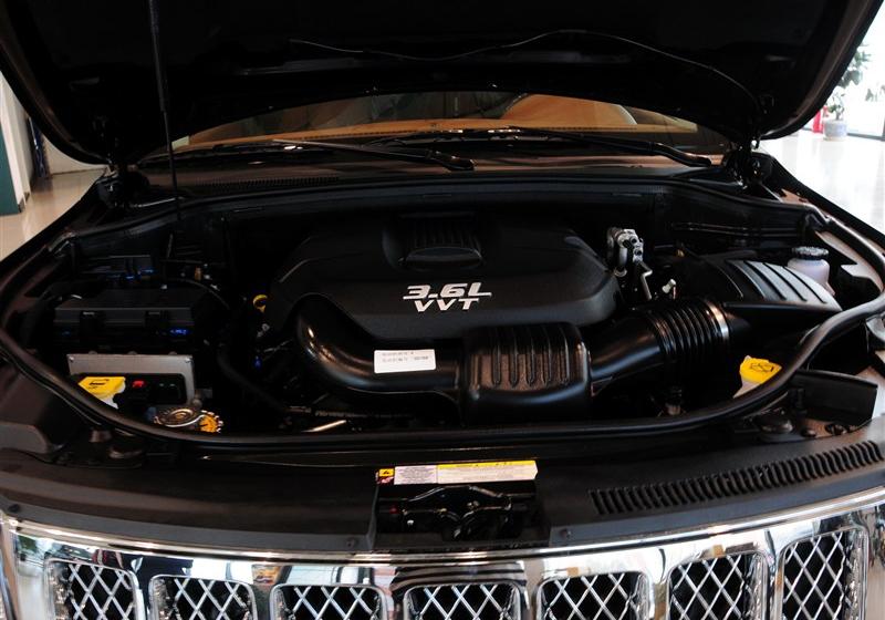 大切諾基(進口)  2012款 3.6 旗艦尊崇版