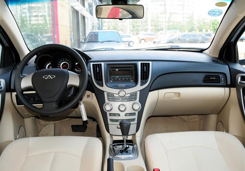 奇瑞A3  2012款 三廂 1.6CVT 進取型