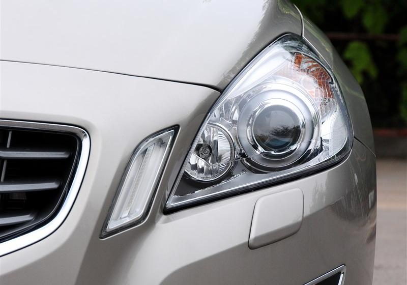 沃爾沃V60  2013款 2.0T T5 舒適版