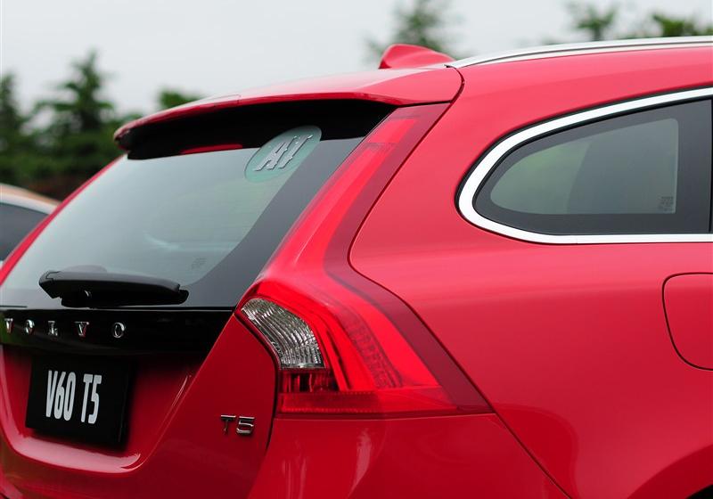 沃爾沃V60  2013款 2.0T T5 智尊版