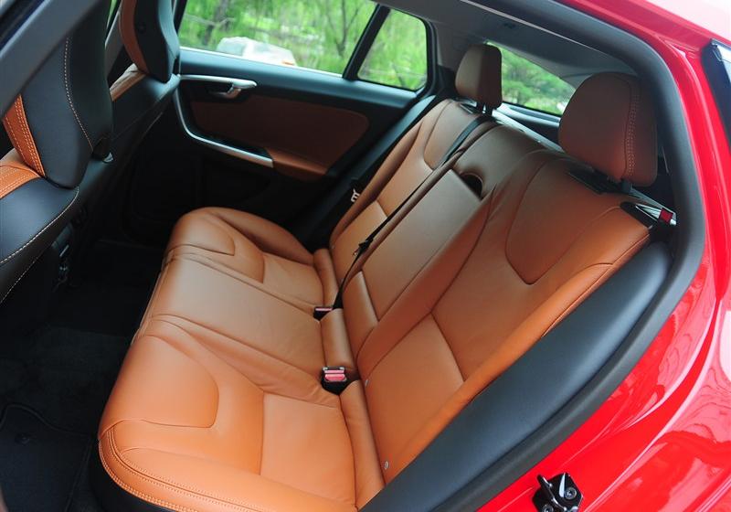 沃爾沃V60  2013款 2.0T T5 智尊版