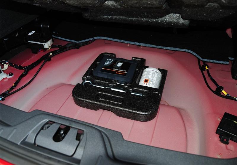 沃爾沃V60  2012款 3.0 T6 AWD 運動版