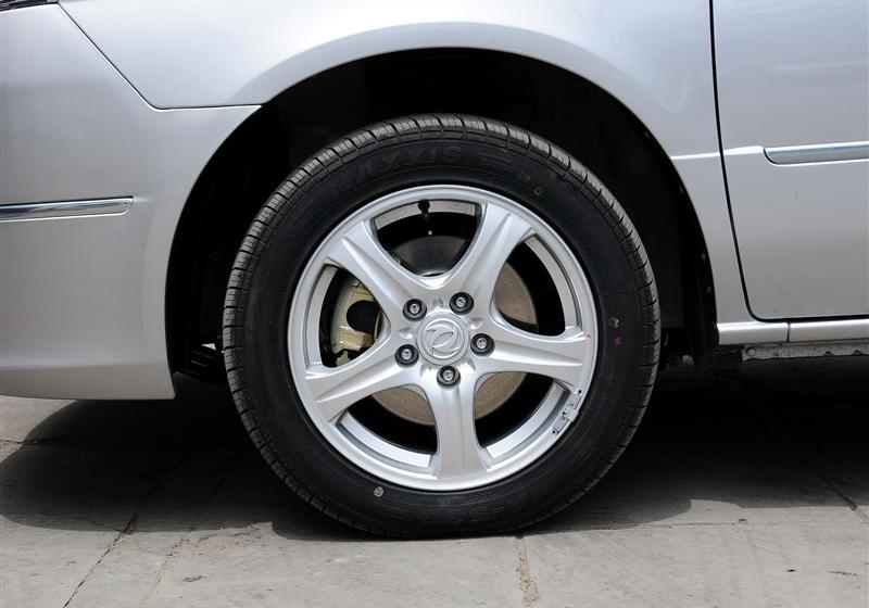 帥客  2012款 2.0 自動豪華型 7座