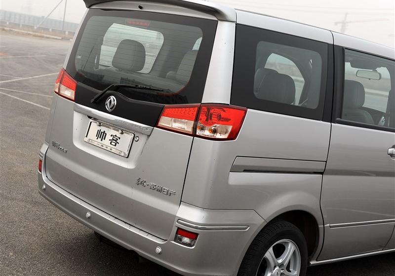 帥客  2012款 2.0 自動旗艦型 7座