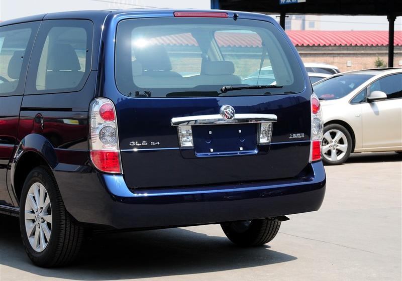 別克GL8  2012款 2.4L BASE舒適版