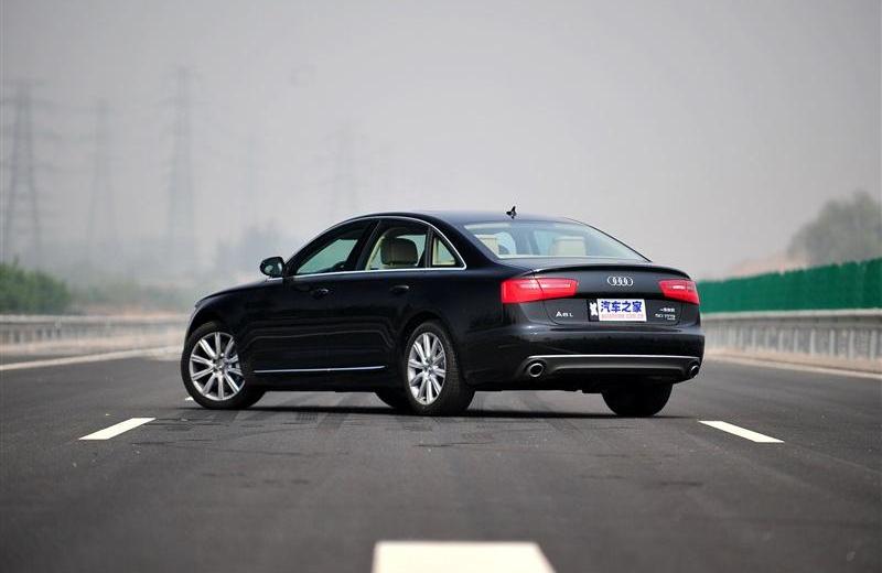 2012款 50 TFSI quattro 豪華型