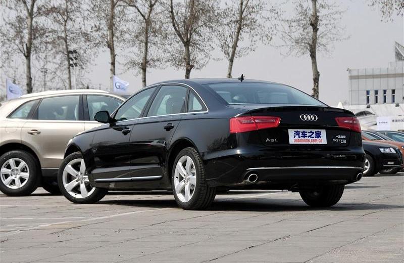 2012款 50 TFSI quattro 豪華型