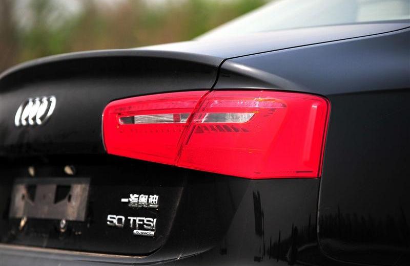 2012款 50 TFSI quattro 豪華型