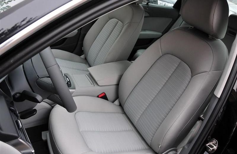 2012款 TFSI 手動基本型