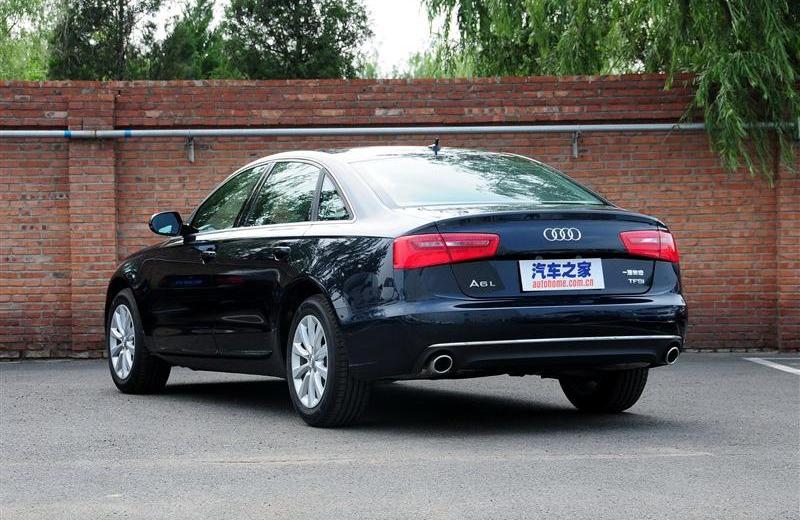 2012款 TFSI 舒適型