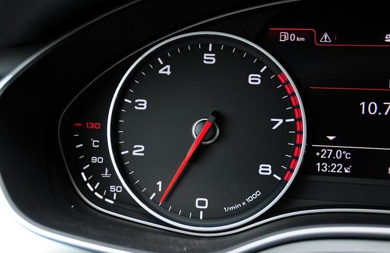 2012款 TFSI 舒適型