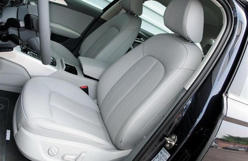 2012款 TFSI 舒適型