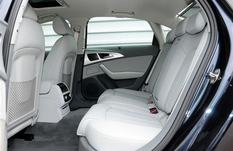 2012款 TFSI 舒適型