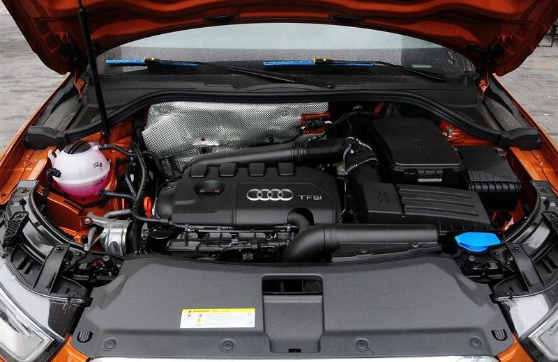 2012款 40 TFSI運(yùn)動(dòng)型