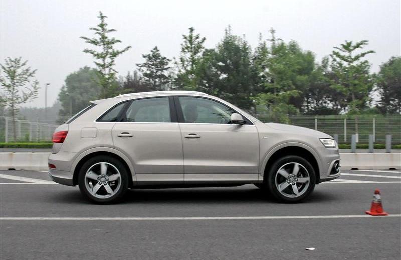 2012款 40 TFSI運動型