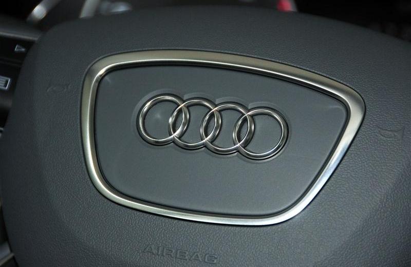 2012款 30 FSI 技術(shù)型