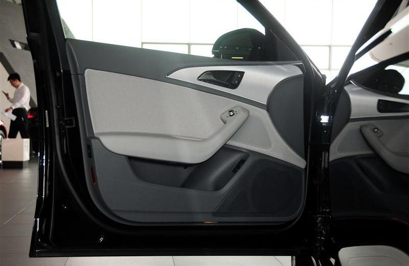 2012款 30 FSI 技術型