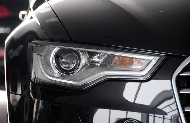 2012款 30 FSI 技術(shù)型