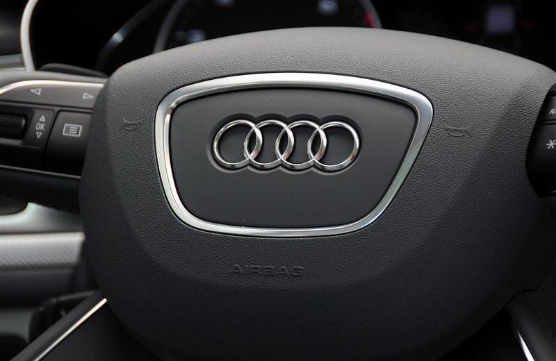 2012款 30 FSI 舒適型