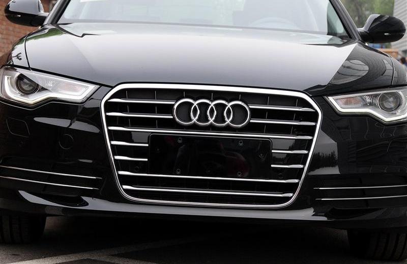 2012款 30 FSI 舒適型