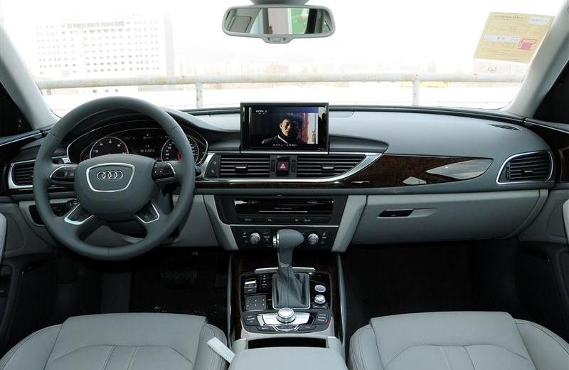 2012款 35 FSI 豪華型