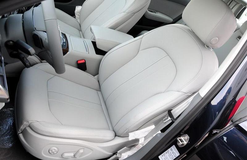 2012款 35 FSI 豪華型