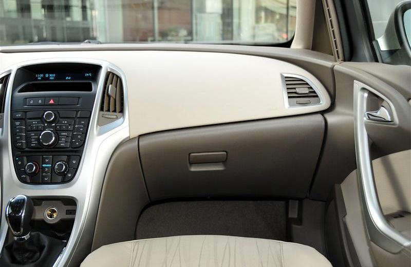 2012款 GT 1.6L 手動舒適版