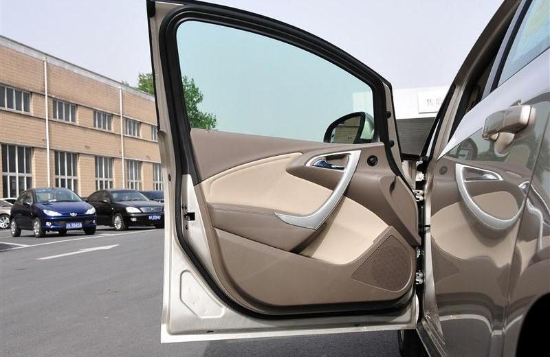 2012款 GT 1.6L 手動舒適版