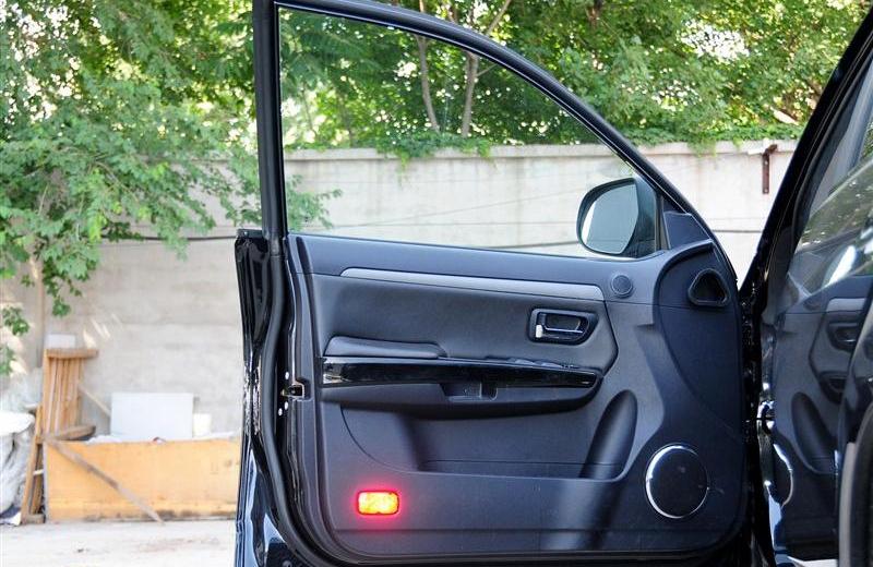 2012款 銳意版 2.0 四驅版