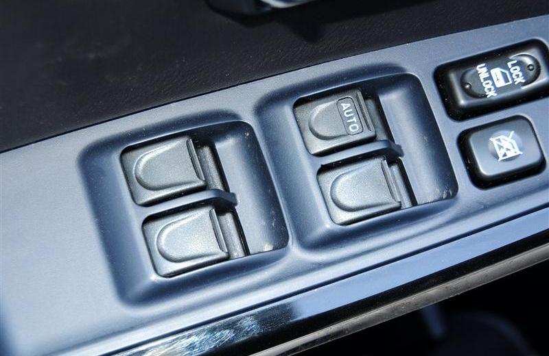 2012款 銳意版 2.0 四驅版