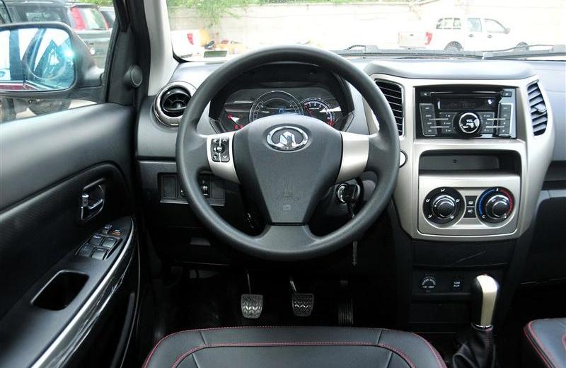 2012款 1.5L 兩驅舒適型