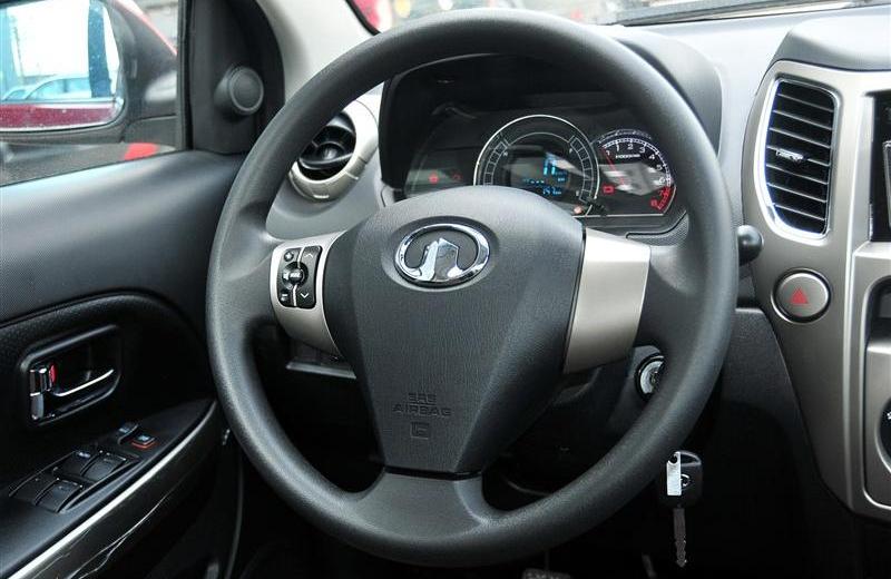 2012款 1.5L 兩驅舒適型