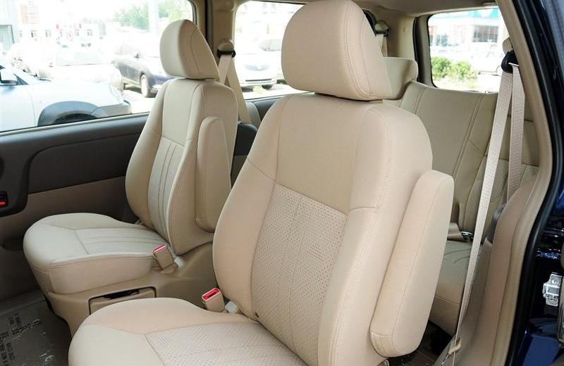 2012款 2.4L BASE舒適版